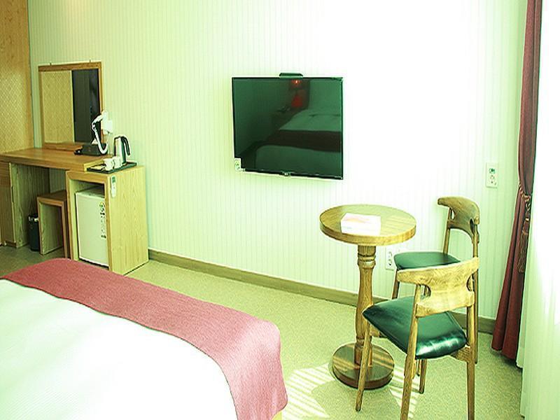 Hotel California Seogwipo Ngoại thất bức ảnh