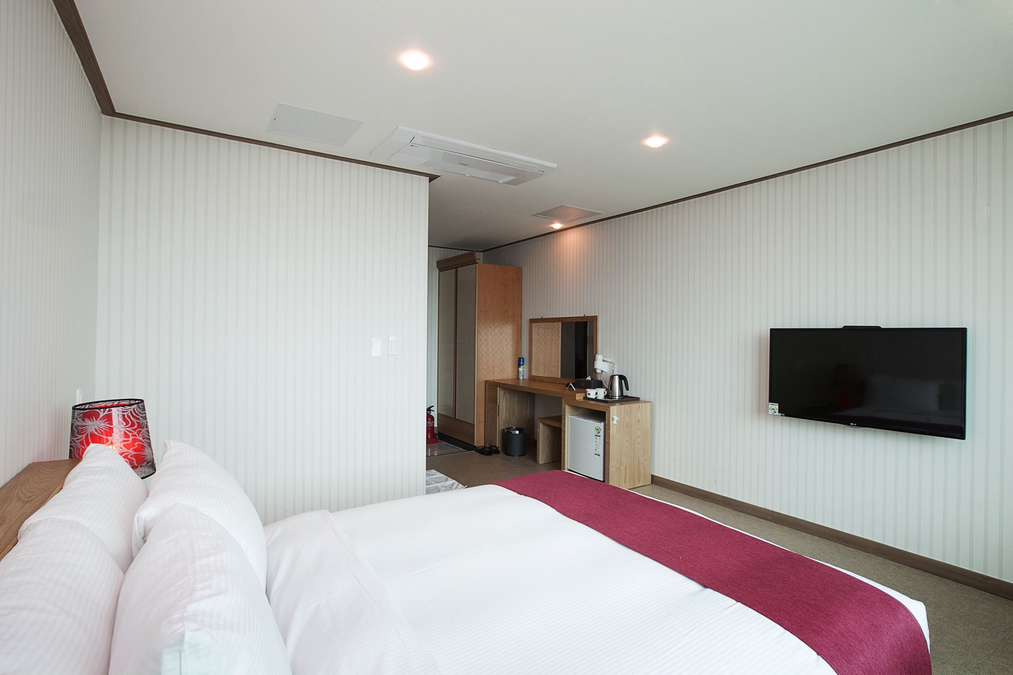 Hotel California Seogwipo Ngoại thất bức ảnh